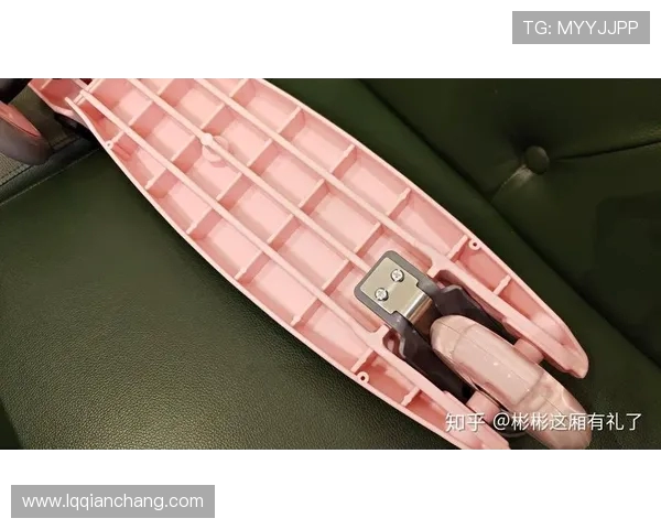 北京滑板队技术探讨:如何提升滑板技巧与团队协作能力